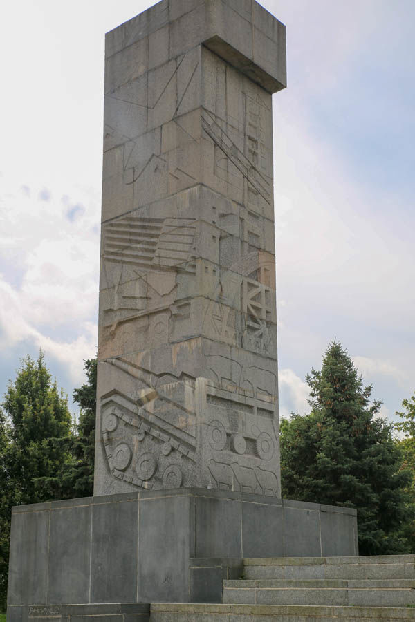 Olsztyn - Pomnik Wyzwolenia Ziemi Warmińsko-Mazurskiej
