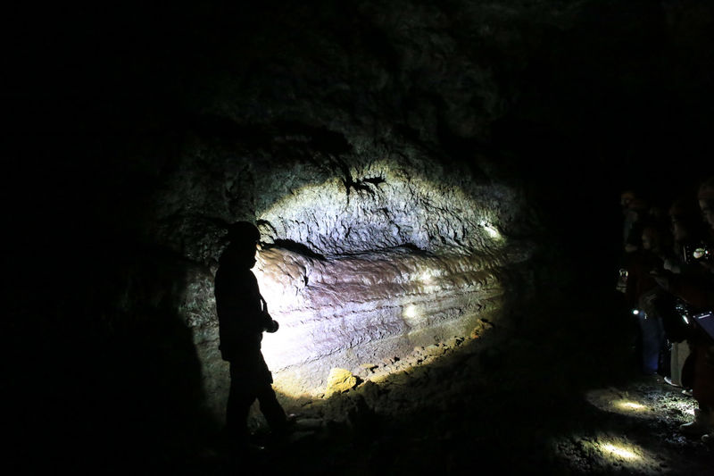 Jaskinia lawowa Vatnshellir - Islandia