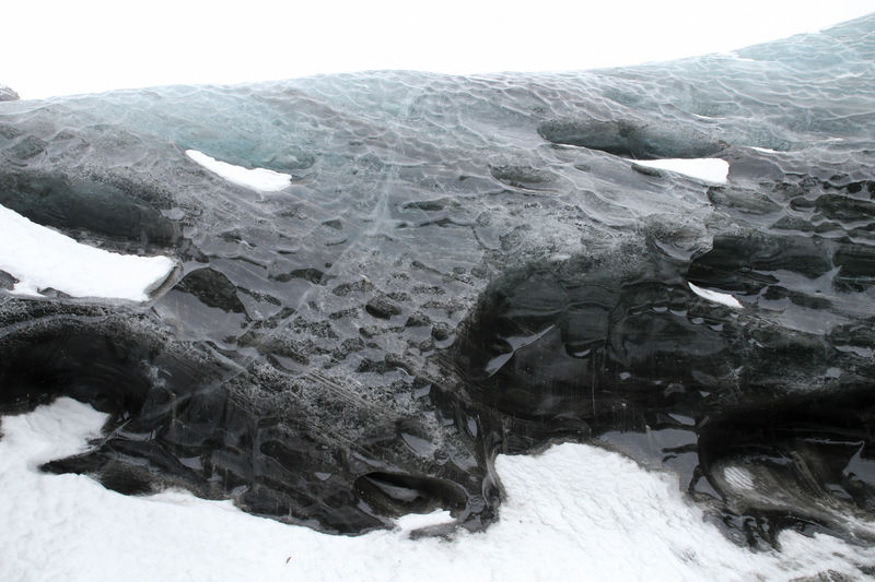 Część wycieczki do jaskini lodowcowej przy jęzorze lodowca Vatnajökull - Islandia