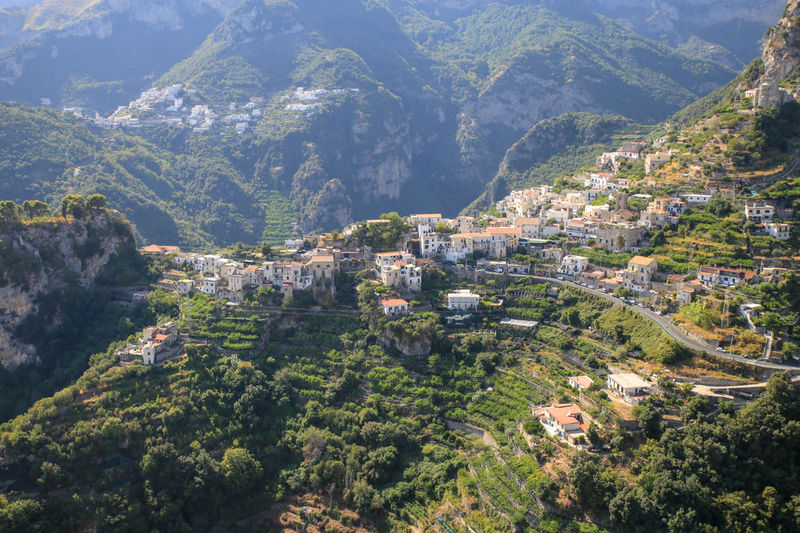 Widoki z ogrodów Willi Cimbrone (Ravello