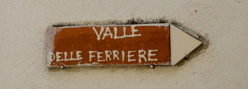 Droga w stronę  Valle delle Ferriere