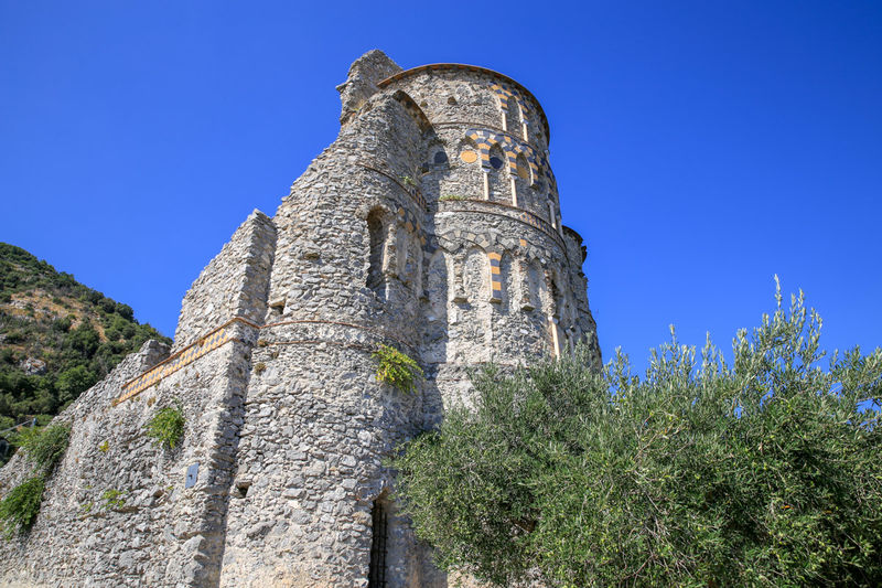 Ruiny Bazyliki św. Eustachego w Pontone (okolice Amalfi)