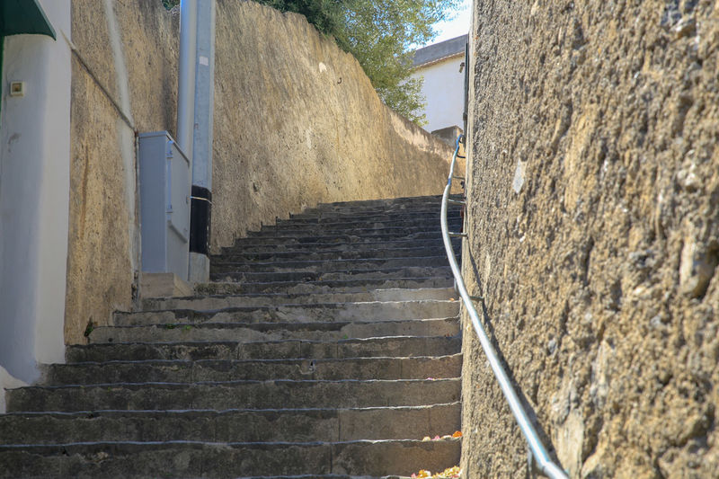 Fragment schodów prowadzących z Minori do Ravello