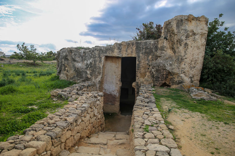 Groby królewskie - stanowisko archeologiczne w Pafos