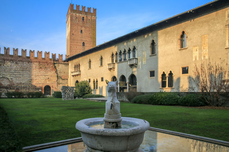 Zamek Castelvecchio w Weronie