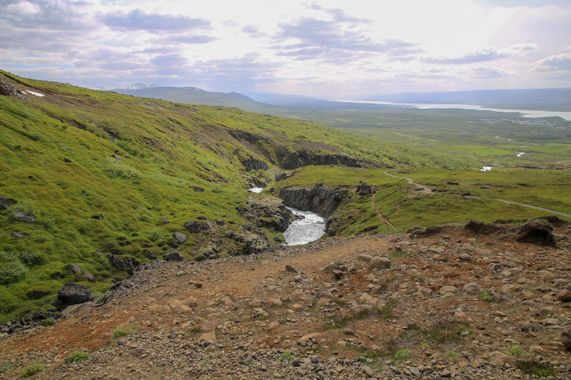 W drodze do wodospadu Fardagafoss - Islandia