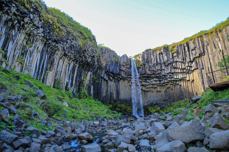 Wodospad Svartifoss (Islandia)