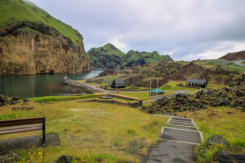 Zwiedzanie wyspy Heimaey, Islandia