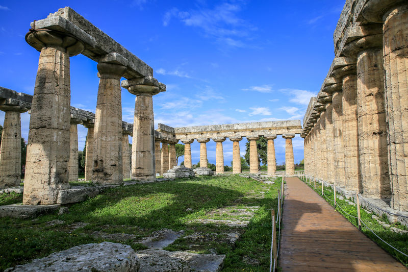 Świątynia Hery - Tempio di Hera - stanowisko archeologiczne Paestum