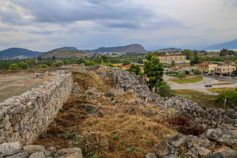 Tyryns - ruiny mykeńskiej cytadeli (Peloponez, Grecja)