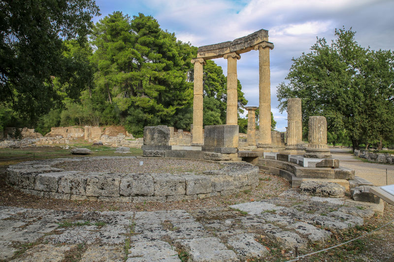 !Filipejon - zwiedzanie stanowiska archeologicznego w Olimpii (Peloponez, Grecja)