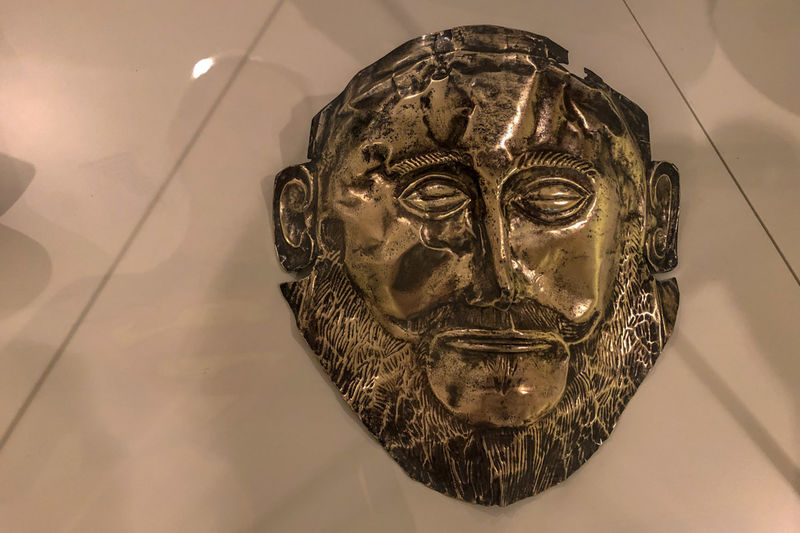 !Kopia złotej maski pośmiertnej (tzw. "maski Agamemnona") - muzeum w Mykenach (Peloponez, Grecja)