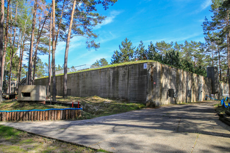 Skansen i widok na Muzeum Obrony Wybrzeża - Hel