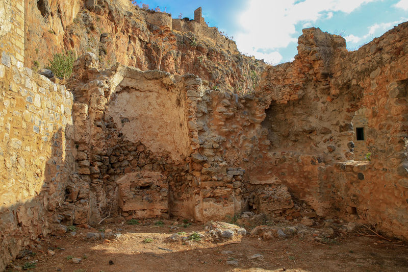 Ruiny jednego z kościołów - Monemwasia
