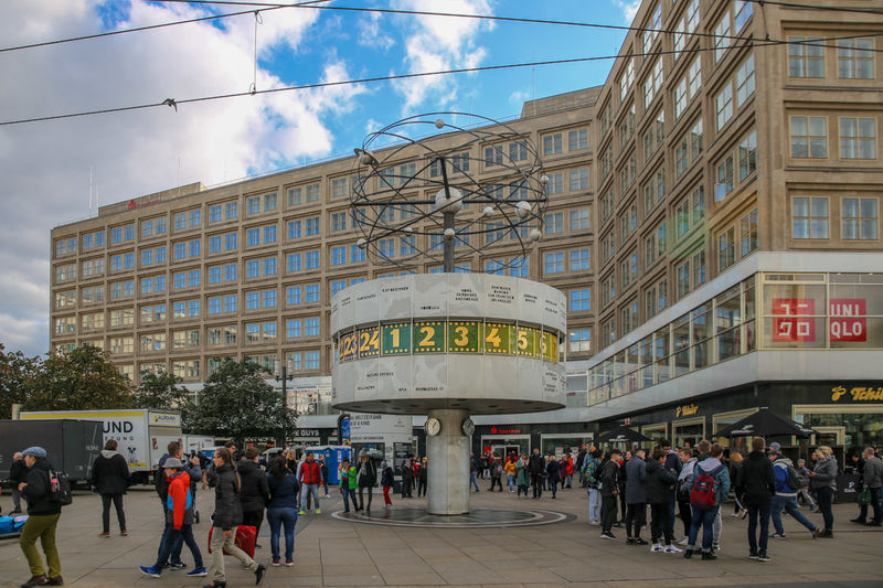 Urania-Weltzeituhr - Zegar Urania (Alexanderplatz w Berlinie)