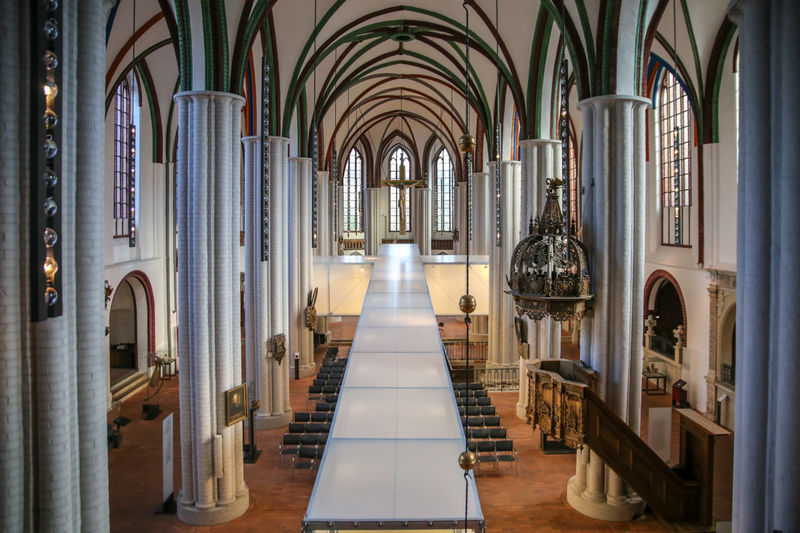 Zwiedzanie kościoła św. Mikołaja - Berlin