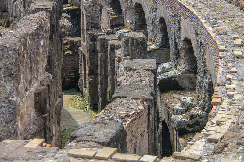 Obszar pod areną Koloseum