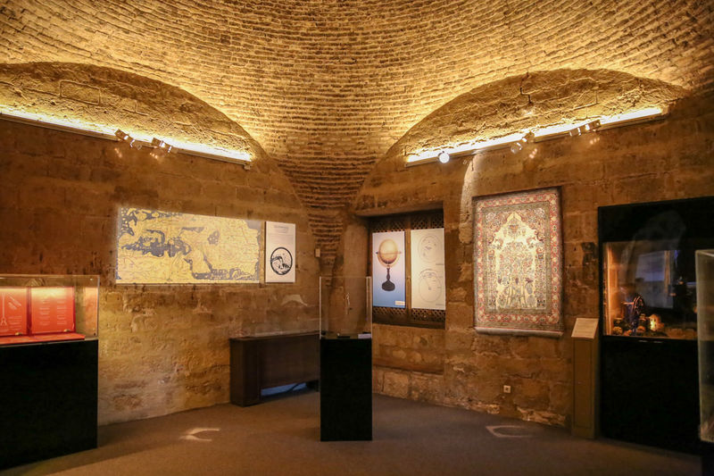 Zwiedzanie muzeum w wieży Calahorra (Torre de la Calahorra) w Kordobie