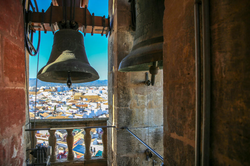 Podczas wejścia na dzwonnicę w Kordobie