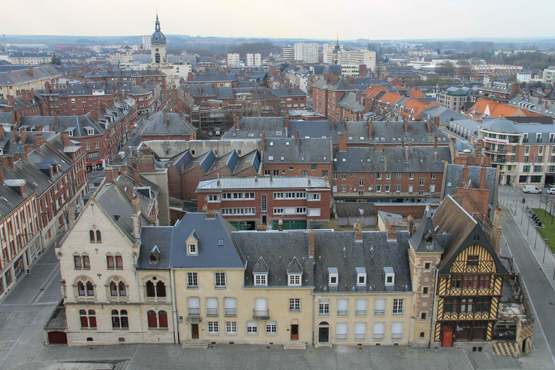 [Wejście na wieżę widokową Katedry w Amiens]