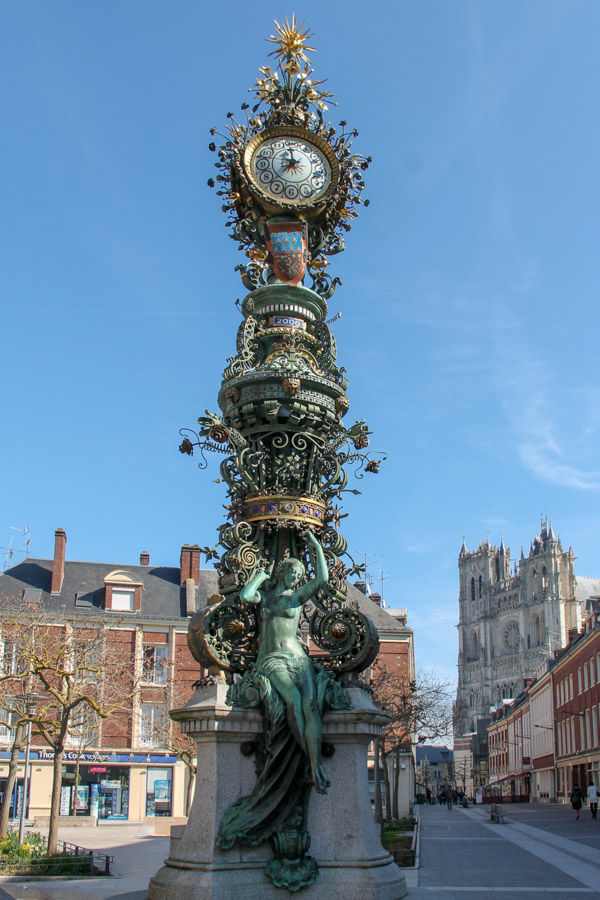 Zegar Marie-sans-Chemise w Amiens