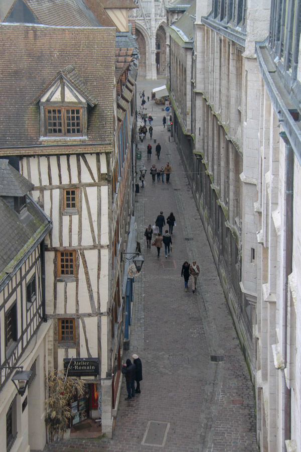 Widok z Pałacu Arcybiskupa - muzeum Joanny d’Arc w Rouen