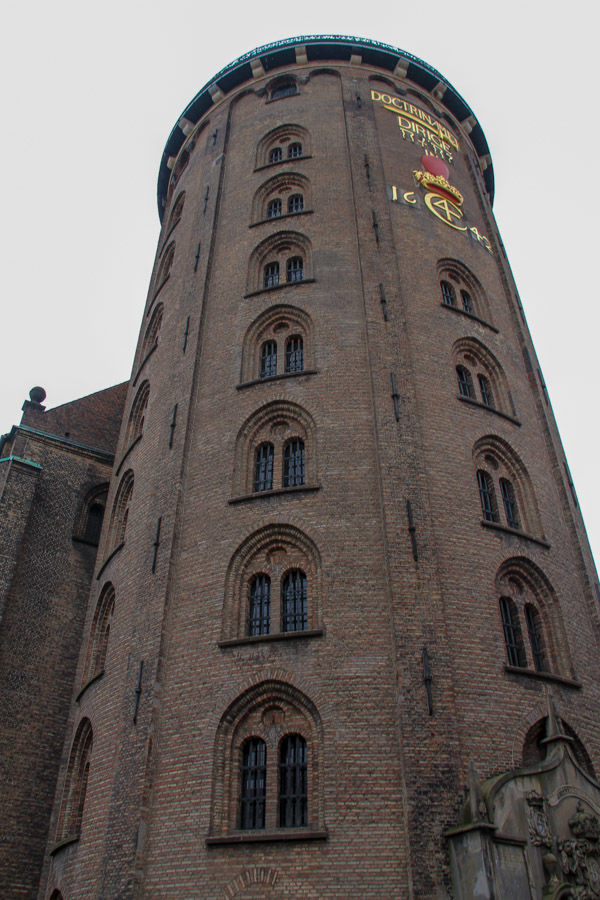 Okrągła Wieża (Rundetaarn) w Kopenhadze
