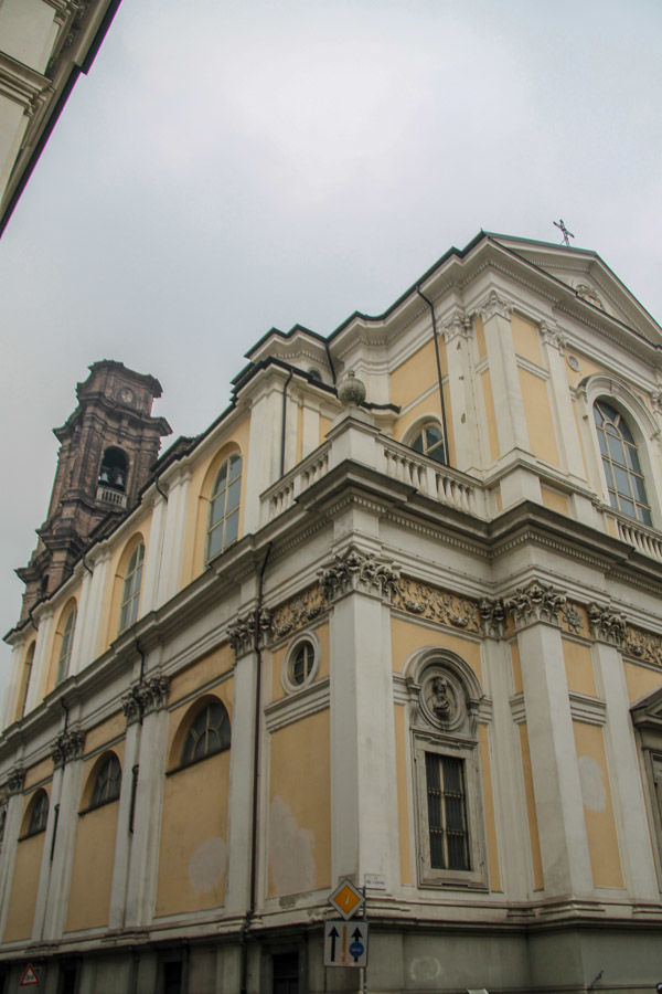 Sanktuarium Matki Boskiej Pocieszenia w Turynie - Santuario della Consolata