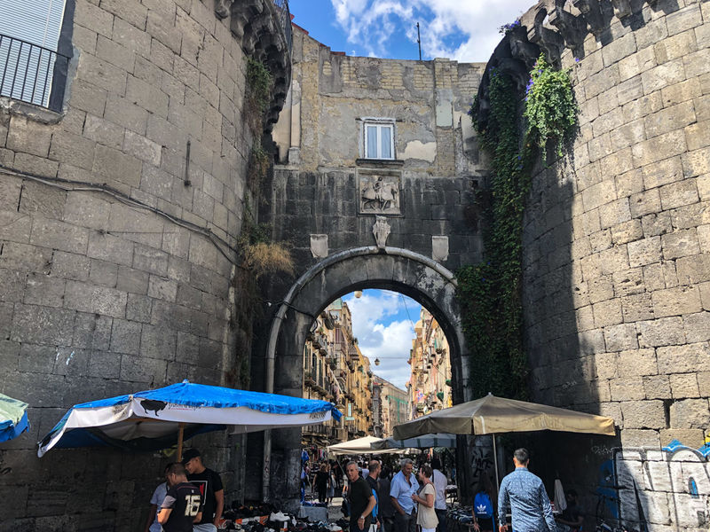 Porta Capuana - Neapol