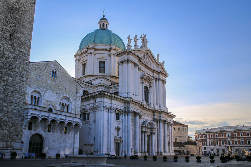 Nowa Katedra i Stara Katedra w Brescii